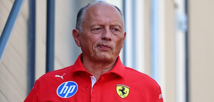 F1: Croft acusa Hamilton de minar autoridade de Vasseur na Ferrari