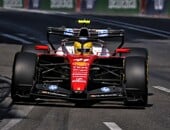 F1: Hamilton leva apenas advertência por incidente com Lawson no TL2 em Baku