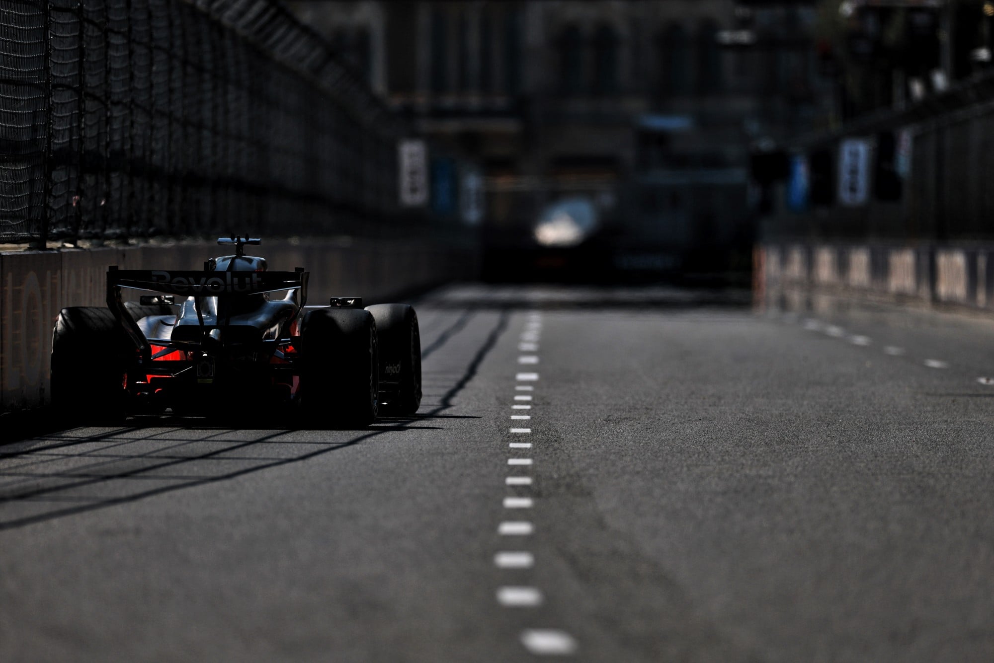 F1: Confira as imagens desta sexta-feira da F1 em Baku Nico Hulkenberg (GER) Audi F1 Team R26.