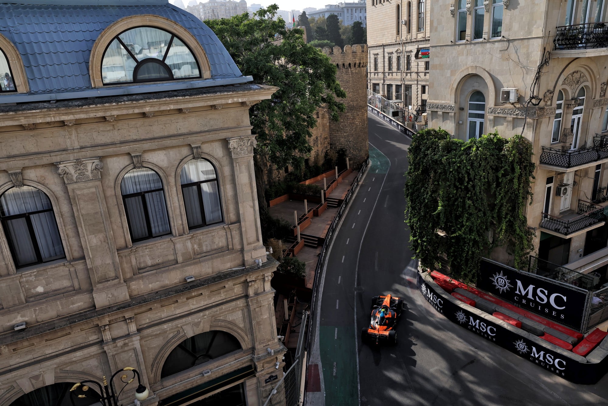 F1: Confira as imagens desta sexta-feira da F1 em Baku Lando Norris (GBR) McLaren F1 Team MCL40.