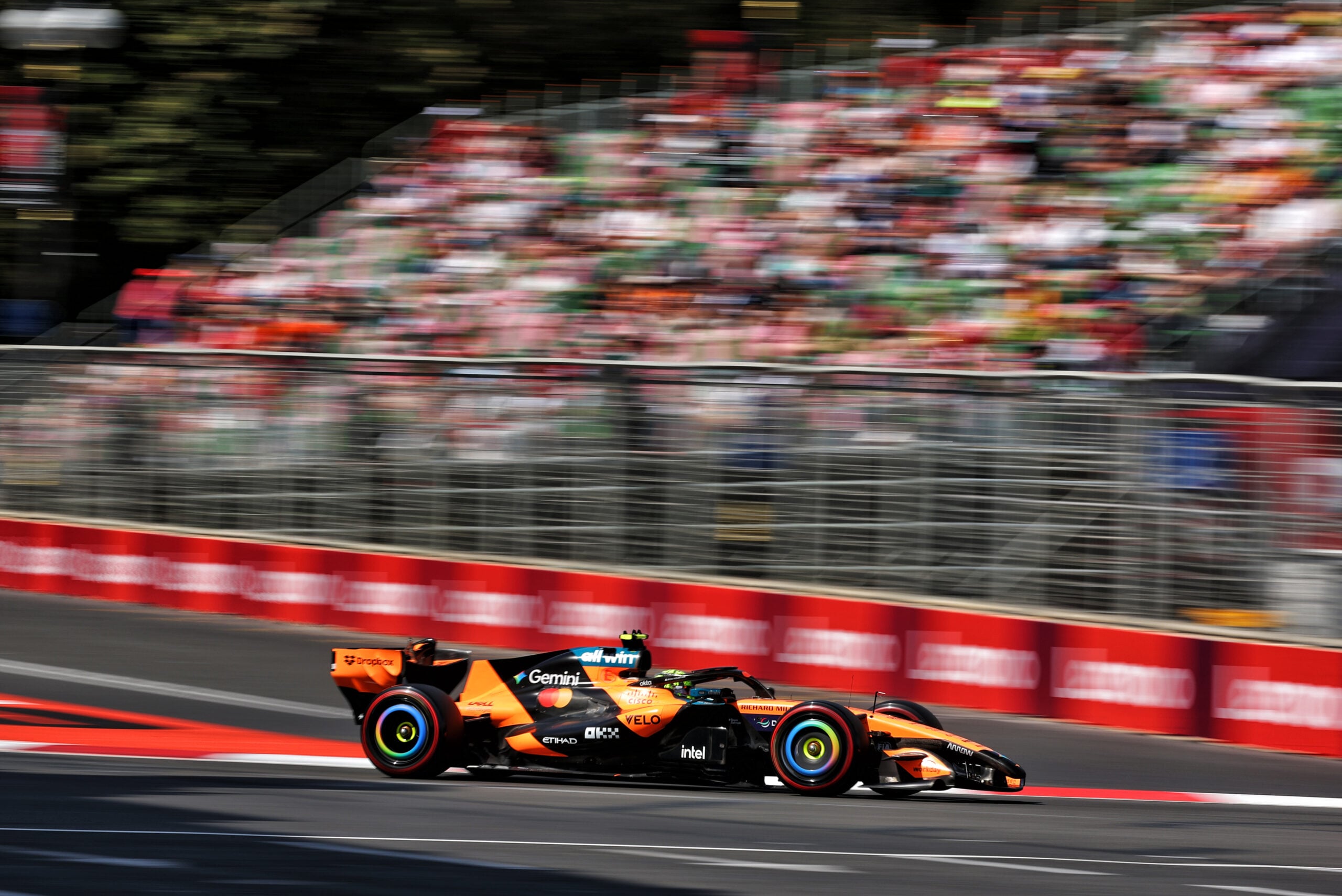 F1: Confira as imagens desta sexta-feira do GP do Azerbaijão 2026 Lando Norris (GBR) McLaren F1 Team MCL40.