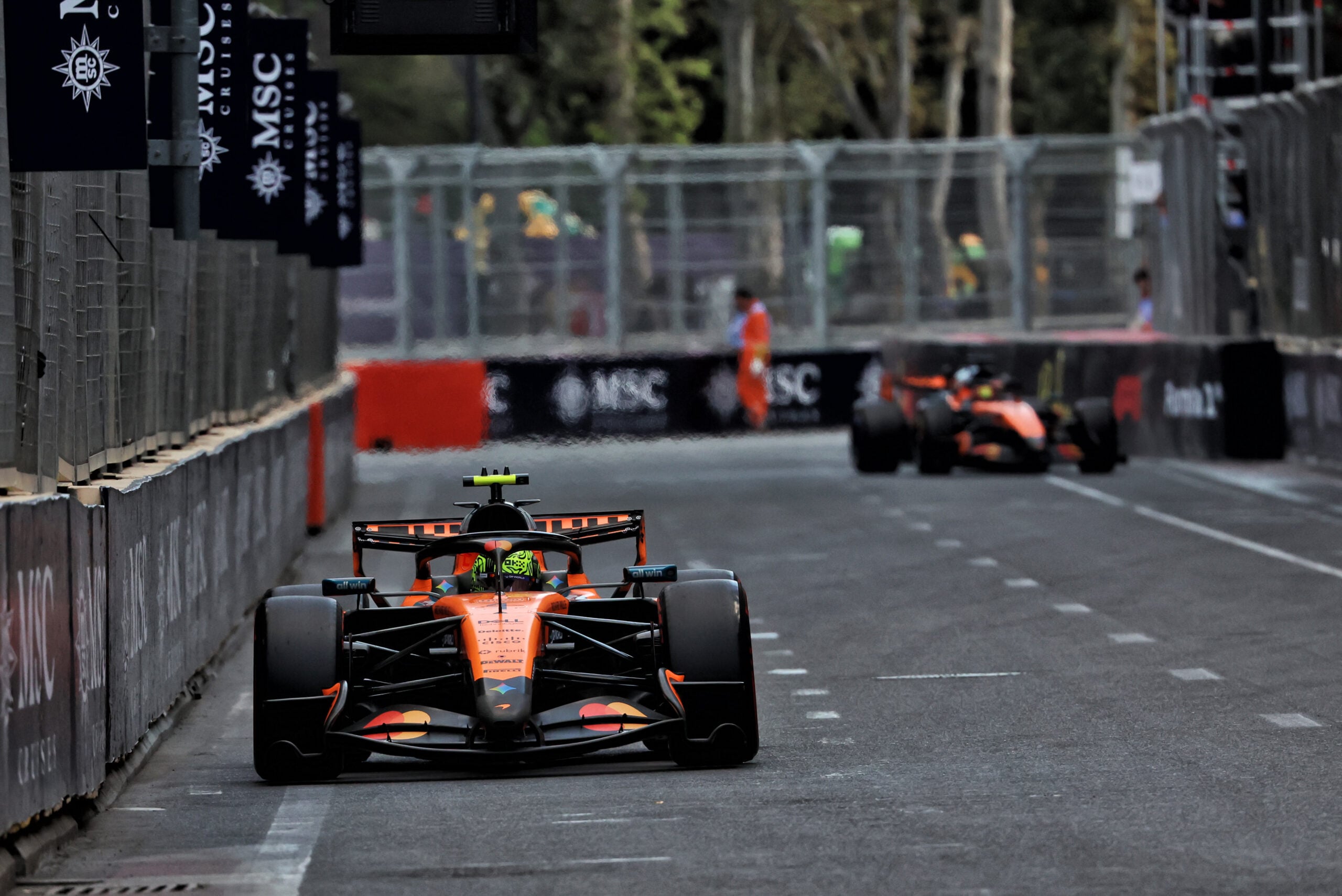F1: Confira as imagens desta sexta-feira do GP do Azerbaijão 2026 Lando Norris (GBR) McLaren F1 Team MCL40.