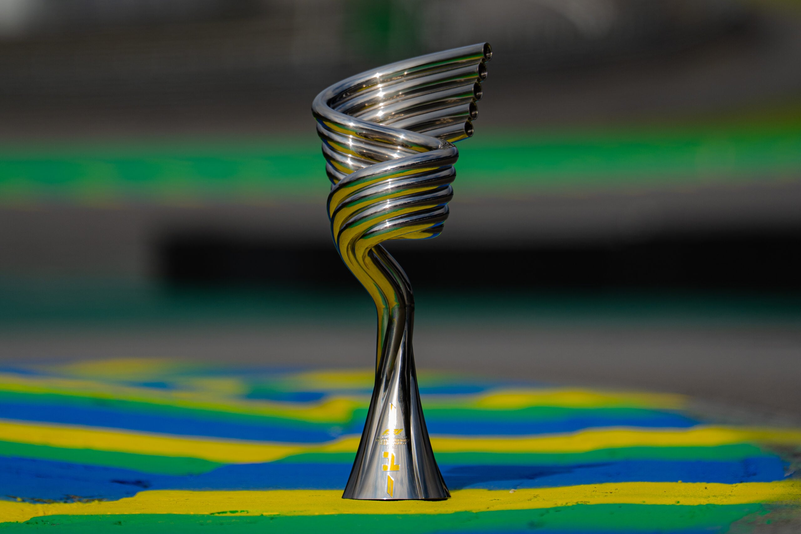 Troféu do GP São Paulo de F1 é inspirado no som dos motores