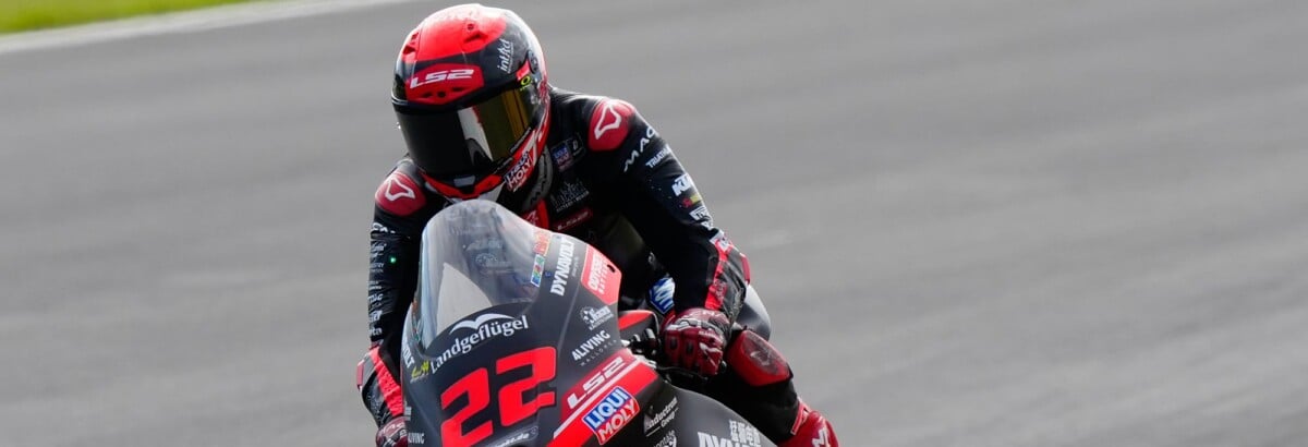 Moto3: Almansa conquista pole position no Japão. Quiles parte da segunda fila Moto3: Almansa conquista pole position no Japão. Quiles parte da segunda fila
