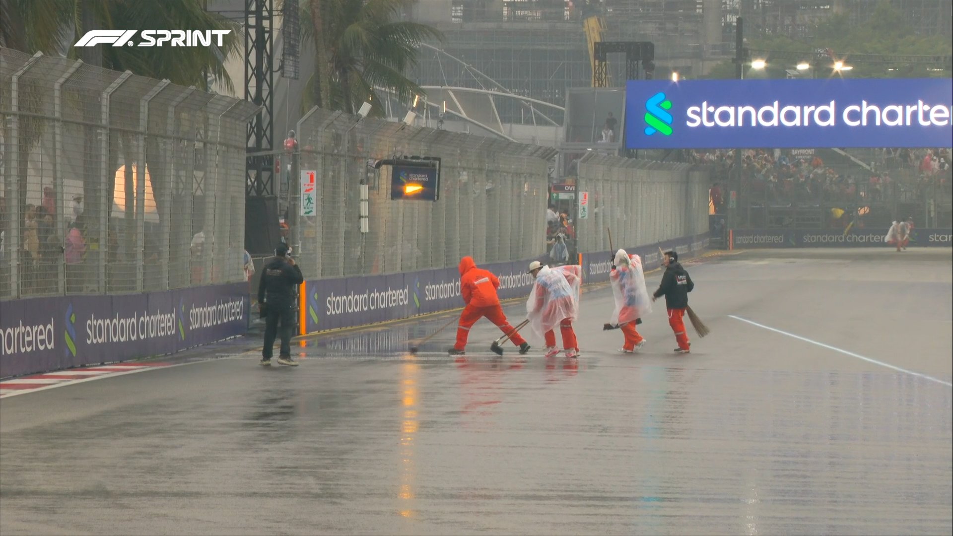 F1: Chuva atrasa largada da corrida Sprint do GP de Singapura