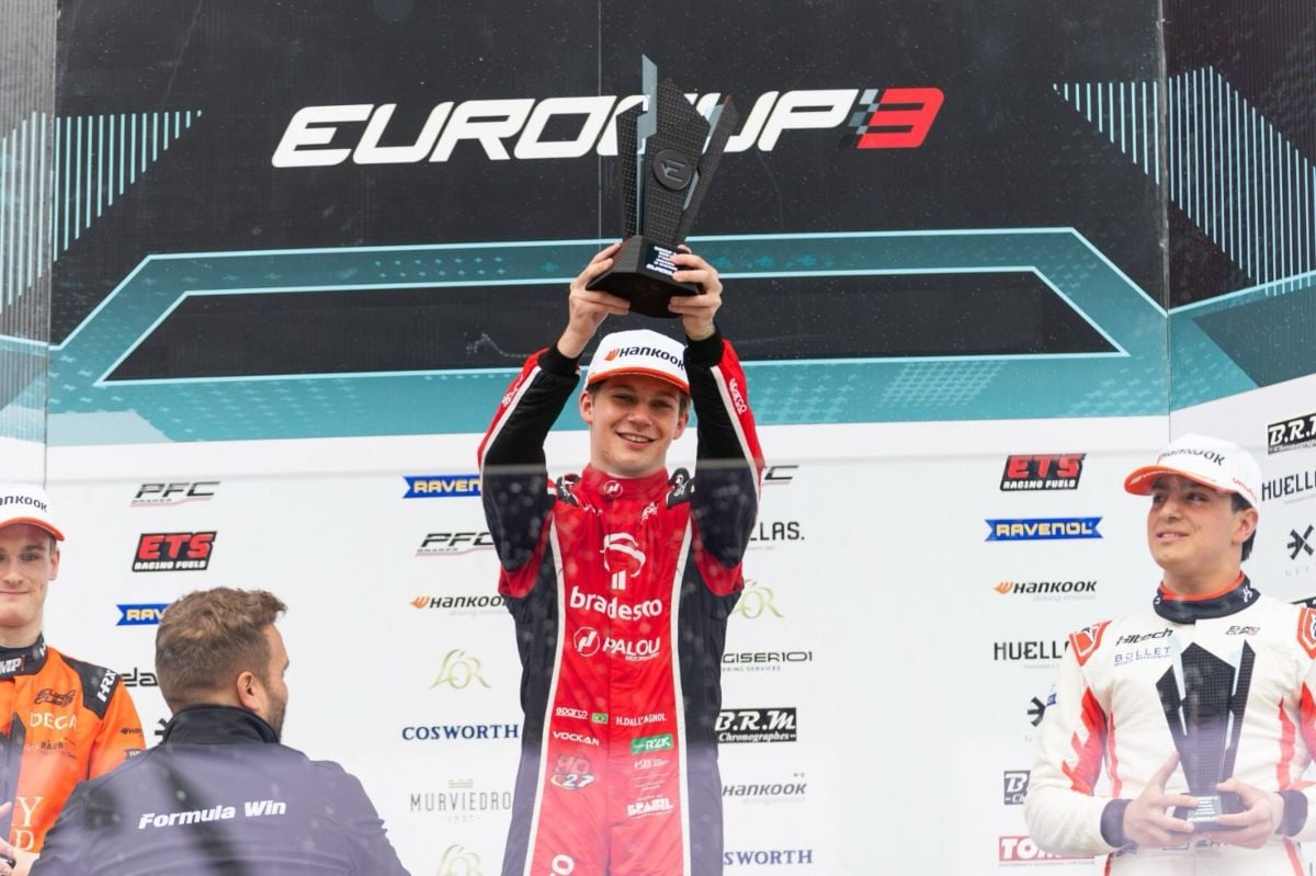 Heitor Dallagnol conquista vitórias na Hungria e segue na disputa do título rookie na Eurocup3