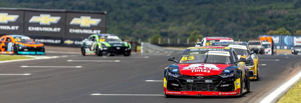 NASCAR Brasil: Gabriel Casagrande lidera primeiro treino em Chapecó e exalta novo autódromo