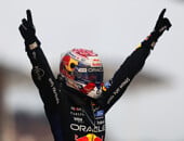 F1: Verstappen comemora vitória boa em GP do Bahrein de “muitas coisas acontecendo”