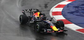 F1: Verstappen sobrevive ao caos e garante vitória da corrida Sprint do GP de Singapura