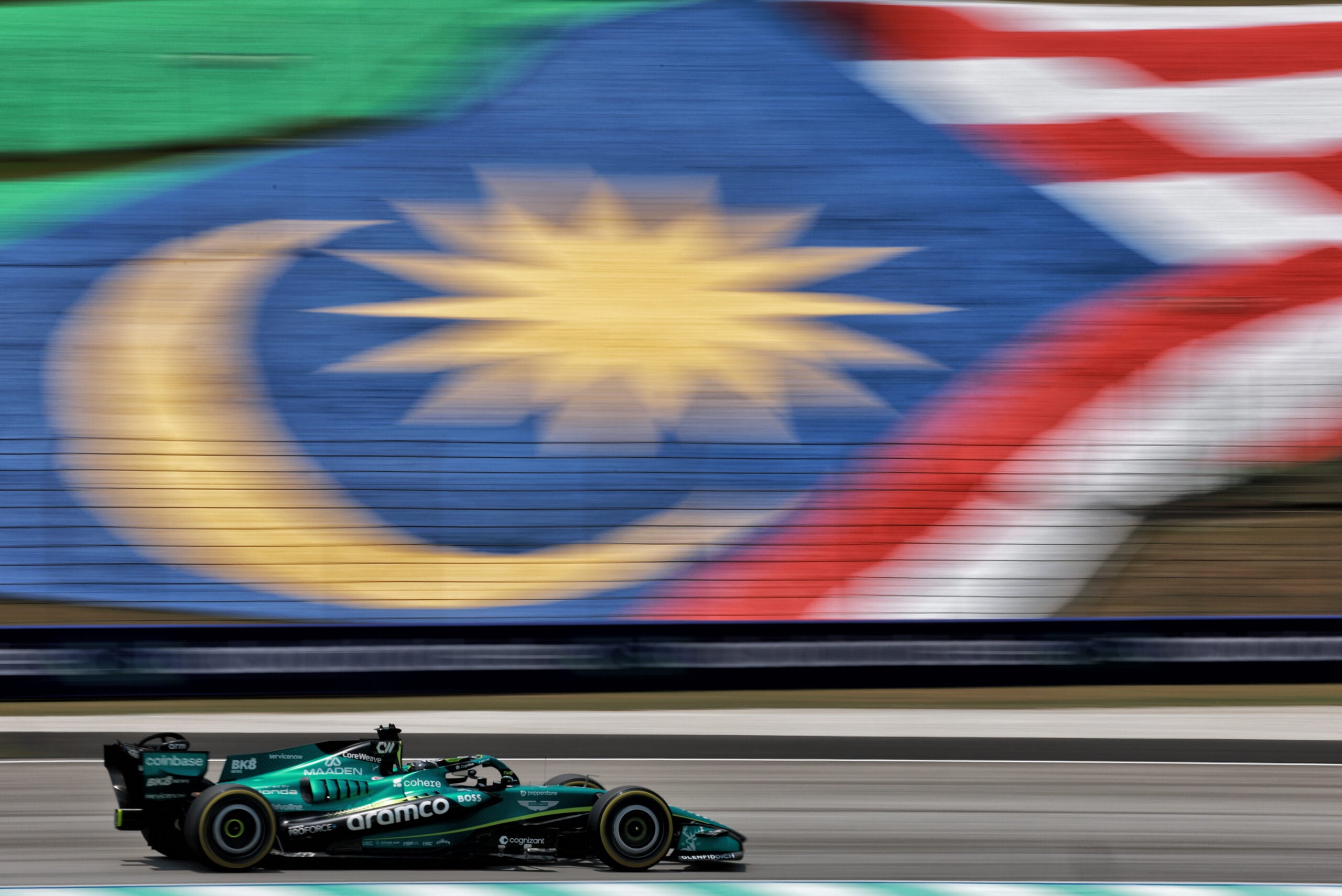 F1: Veja as melhores fotos da sexta-feira em Sepang Lance Stroll (CDN) Aston Martin F1 Team AMR26.