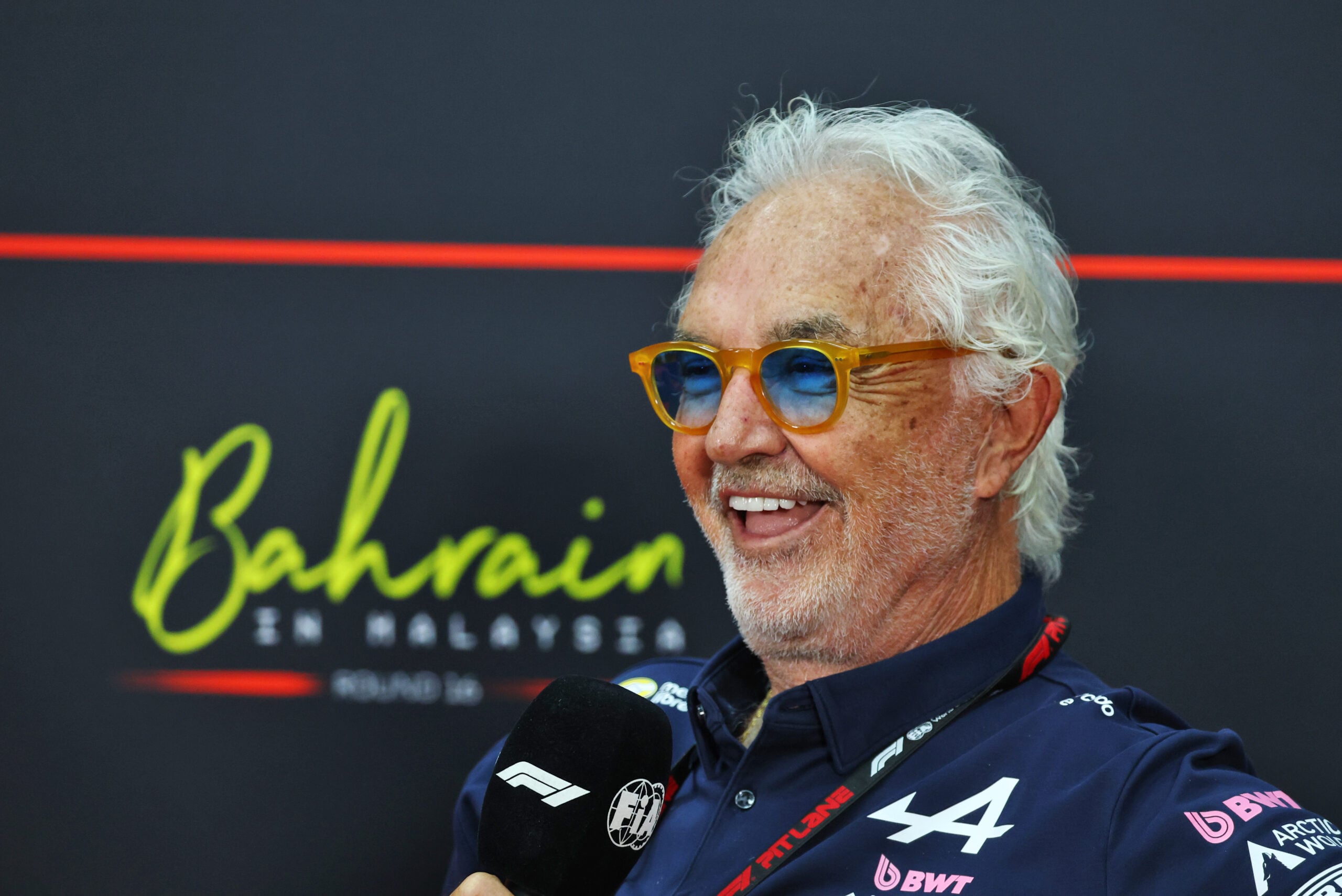 F1: Veja as melhores fotos da sexta-feira em Sepang Flavio Briatore (ITA) Alpine F1 Team Executive Advisor in the FIA Press Conference.