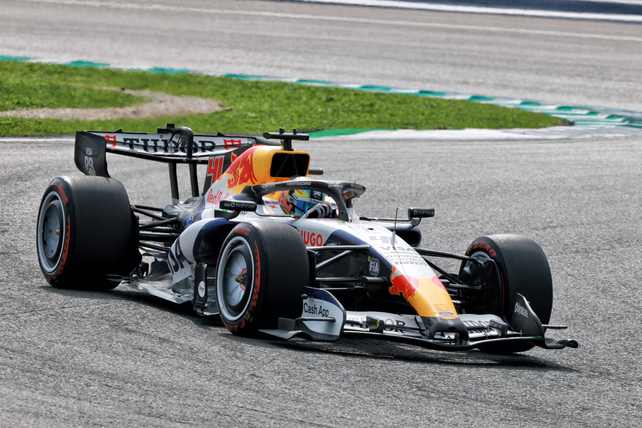 F1: Veja as melhores fotos da sexta-feira em Sepang Arvid Lindblad (GBR) Racing Bulls Formula One Team VCARB 03.