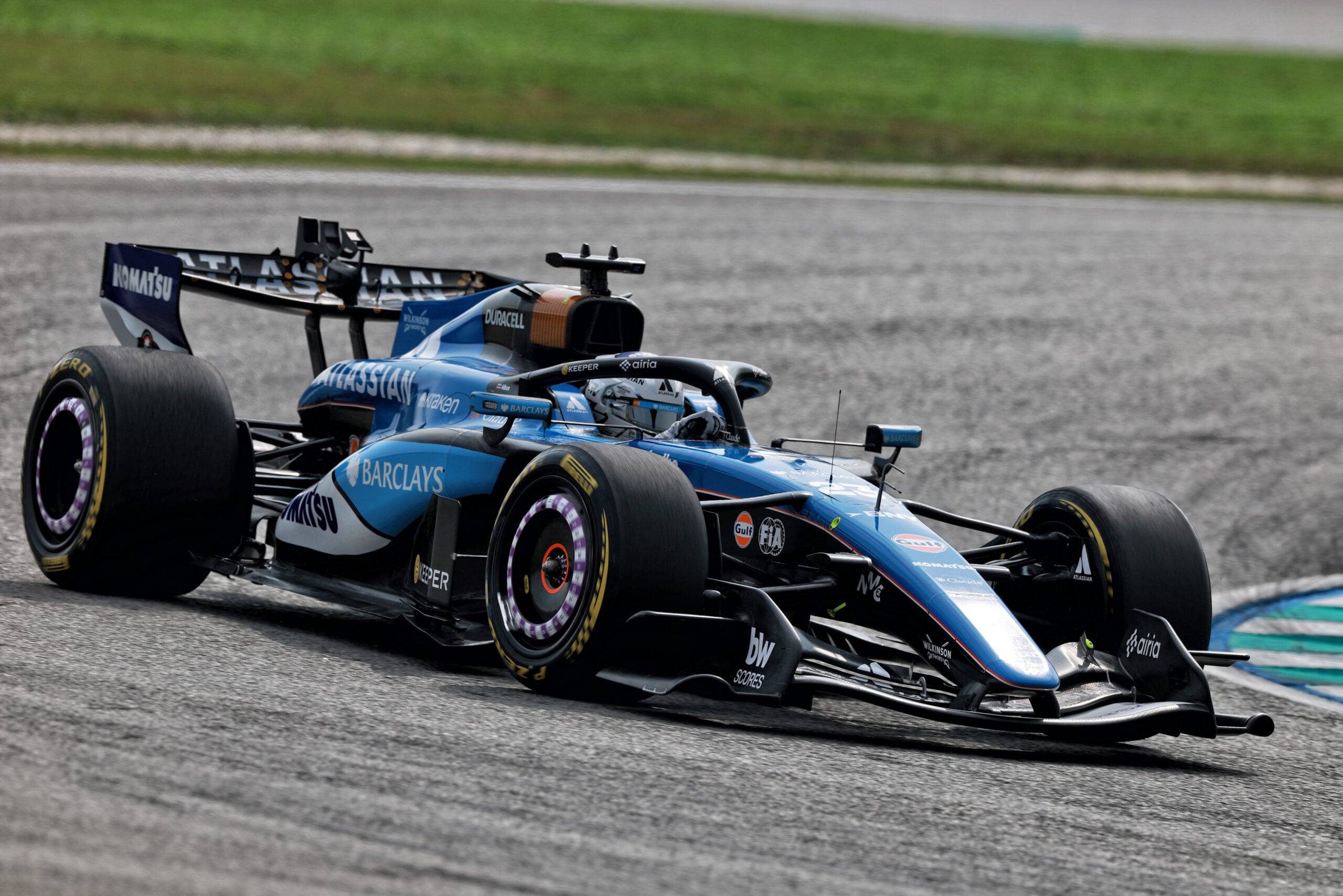 F1: Williams enfrenta dificuldades e busca solução antes da sessão de classificação Alexander Albon (THA) Williams F1 Team FW48.