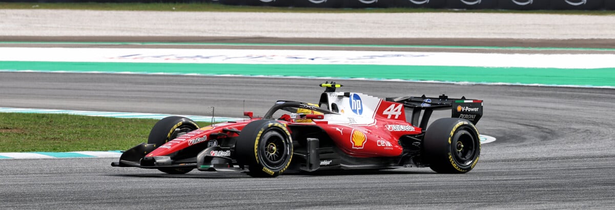 F1: Hamilton busca acerto ideal da Ferrari após sexta-feira complicada em Sepang F1: Hamilton busca acerto ideal da Ferrari após sexta-feira complicada em Sepang