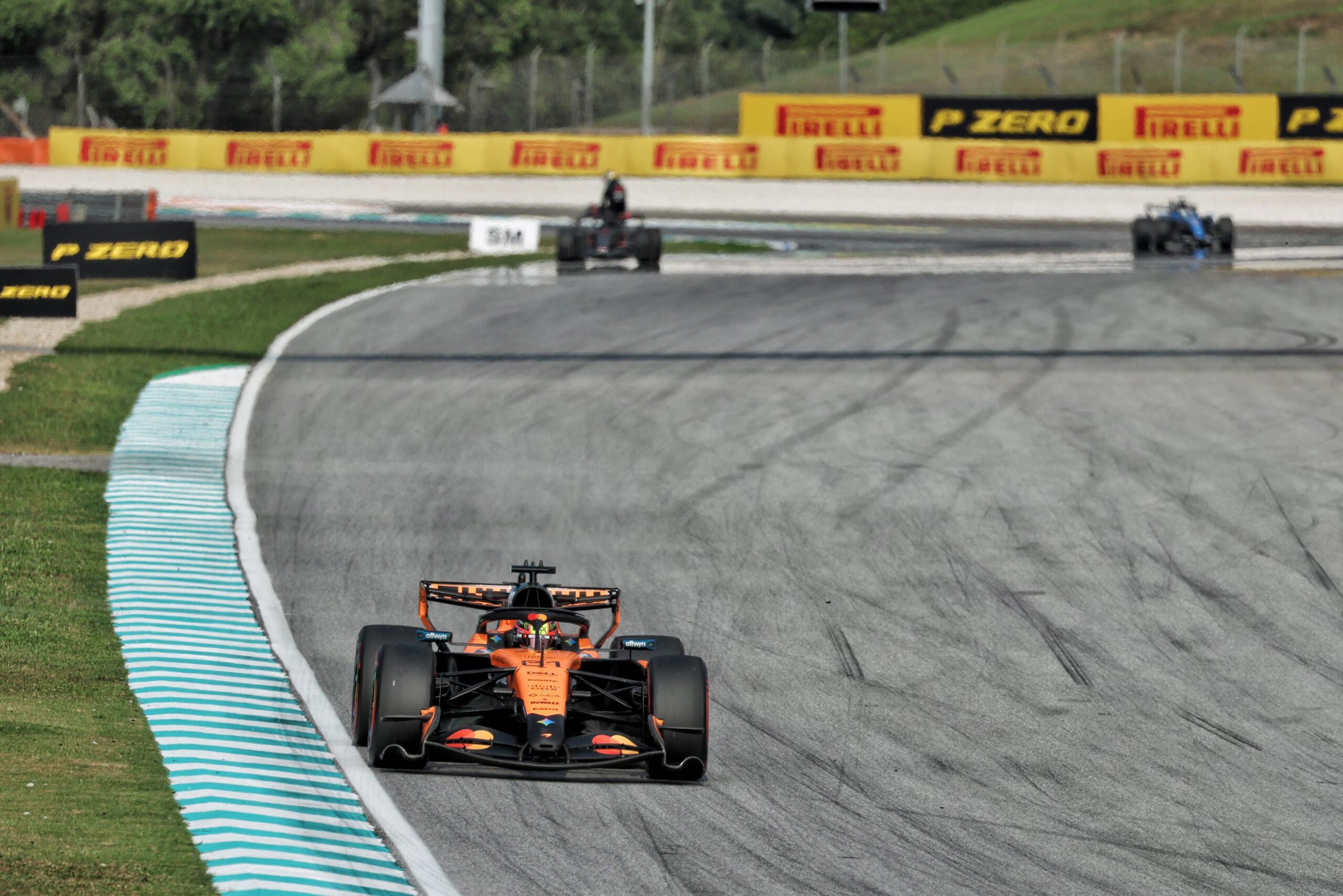 F1: Veja as melhores fotos da sexta-feira em Sepang Oscar Piastri (AUS) McLaren F1 Team MCL40.