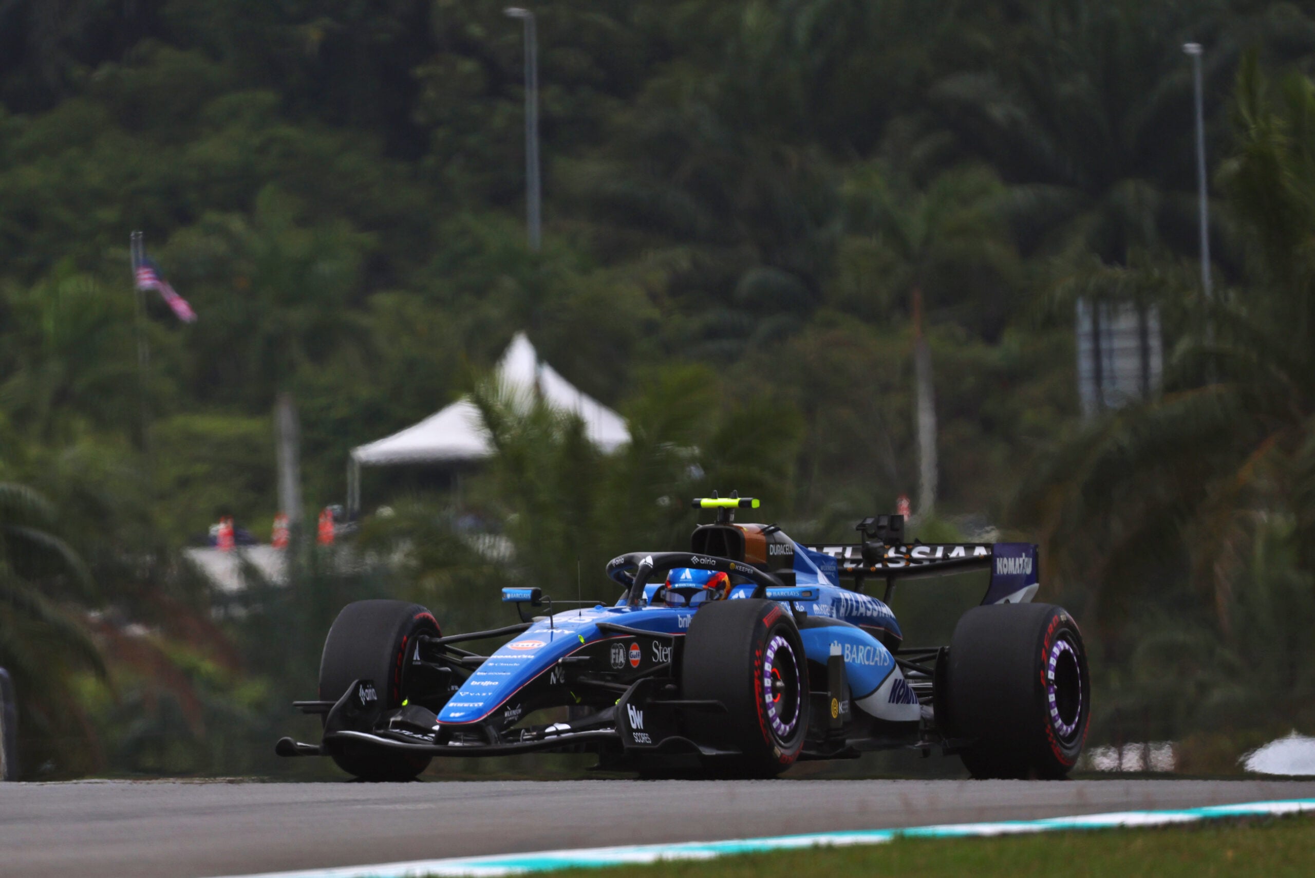 Carlos Sainz (ESP) Williams F1 Team FW48.