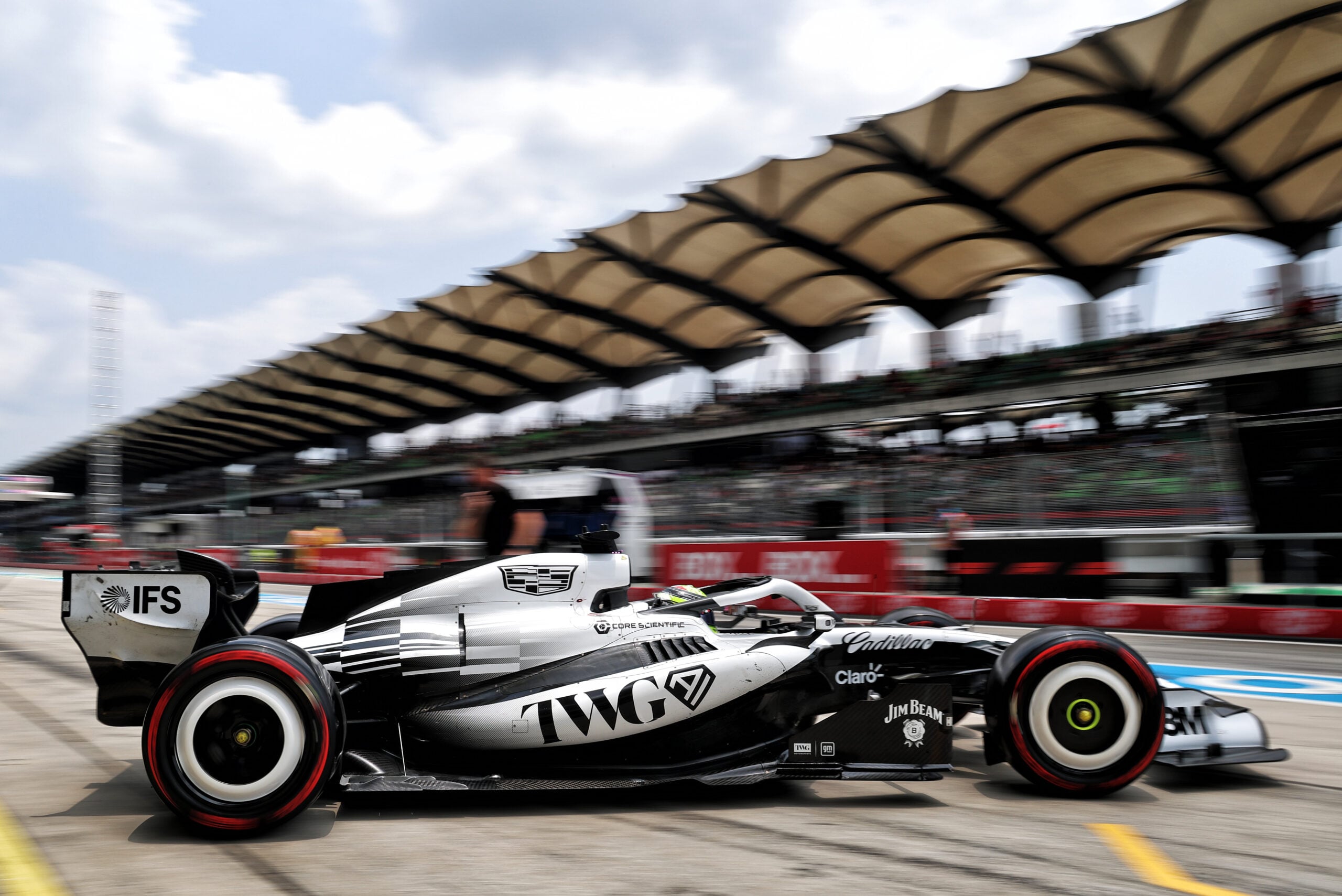 Sergio Perez (MEX) Cadillac Formula 1 Team MAC-26 leaves the pits.