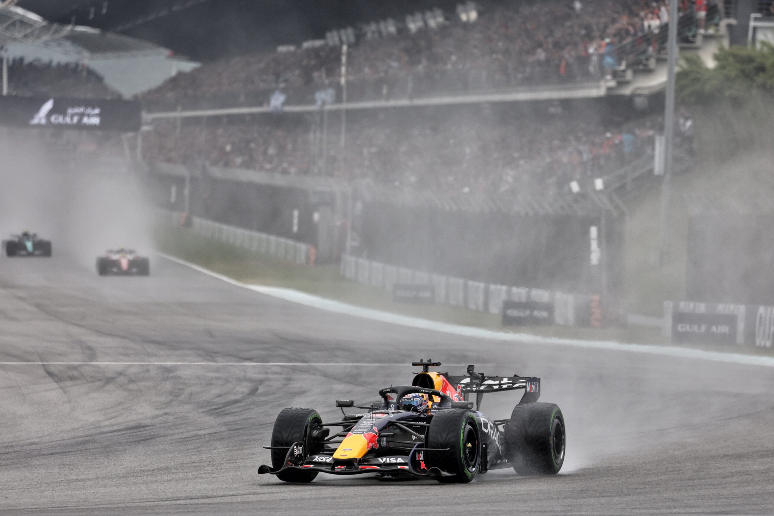 F1: Veja as melhores fotos do domingo em Sepang Max Verstappen (NLD) Red Bull Racing RB22.