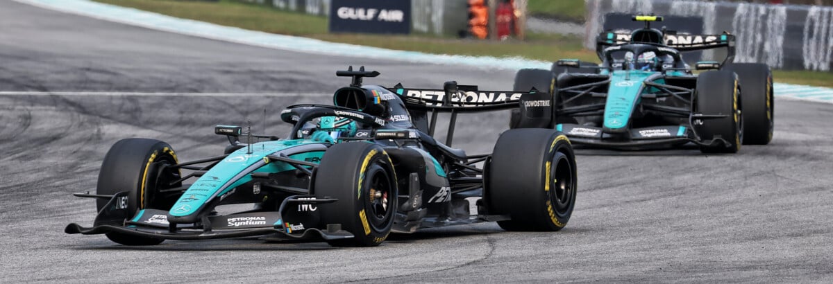 F1: Russell vê título distante após abandono e critica caos em Sepang F1: Russell vê título distante após abandono e critica caos em Sepang