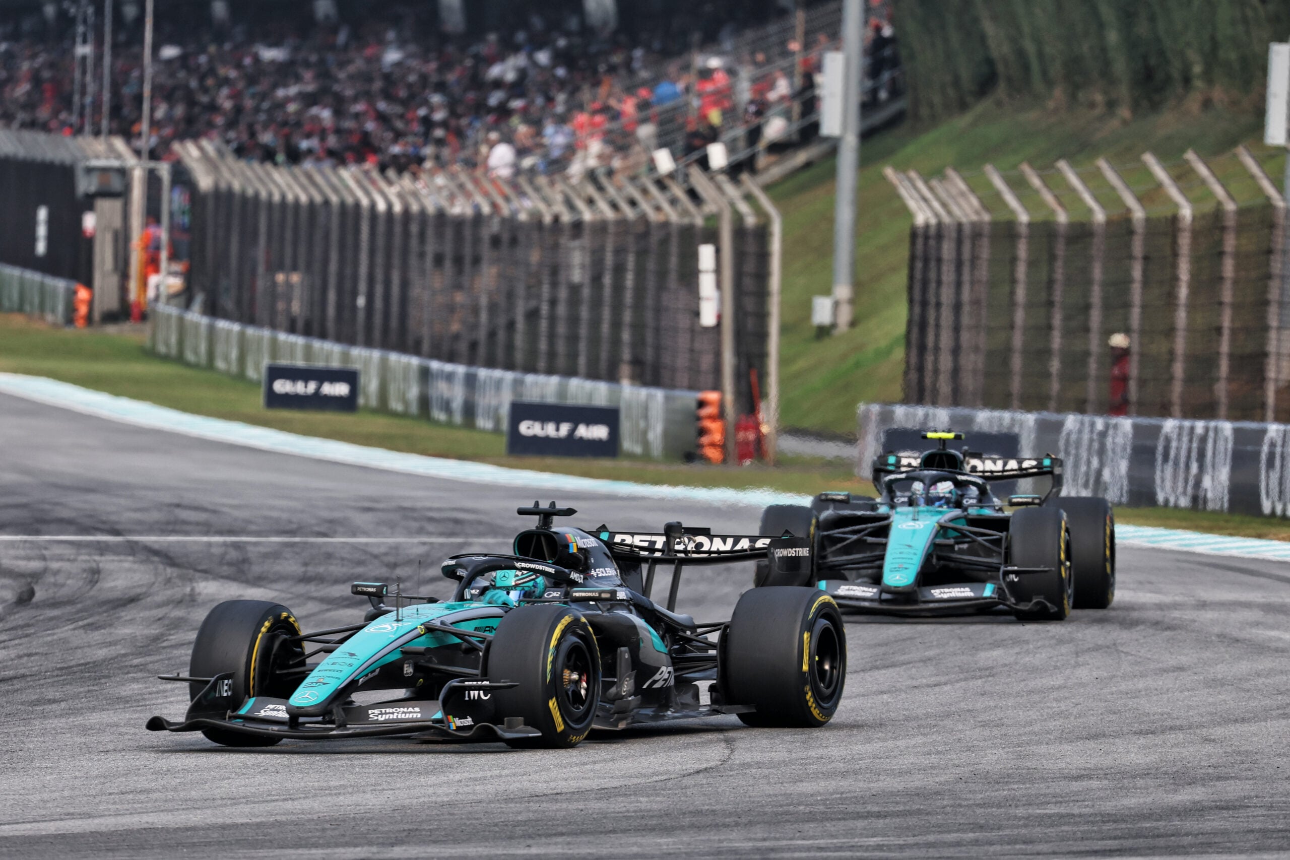 F1: Veja as melhores fotos do domingo em Sepang George Russell (GBR) Mercedes AMG Formula One Team W17.
