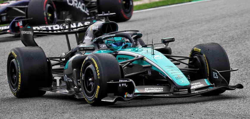 F1 hoje: Russell punido em Singapura e Hamilton de olho no vice