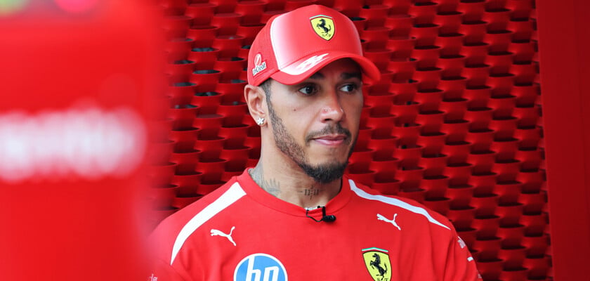 F1: Lewis Hamilton se recupera de mal-estar após o GP de Singapura