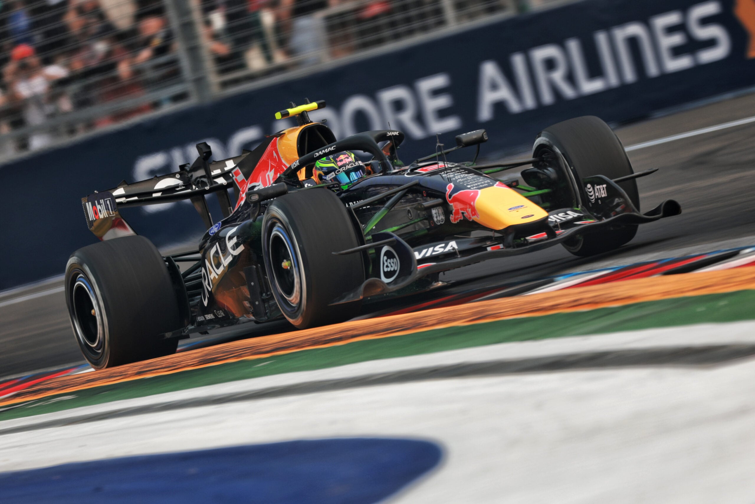 F1: Verstappen comemora pole inesperada em Singapura; Hadjar fala em ajustes para evoluir Isack Hadjar (FRA) Red Bull Racing RB22.