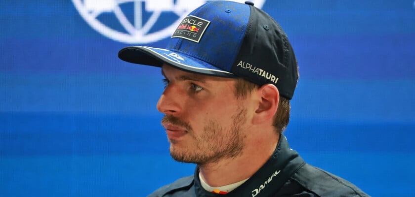 Max Verstappen brinca sobre Valentino Rossi e estreia no GT Challenge