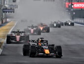 F1: Falhas técnicas preocupam Brundle em sequência intensa de corridas