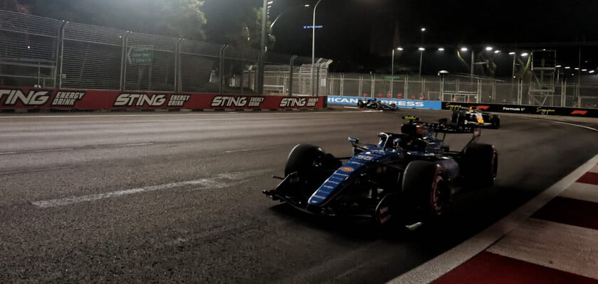 F1: Williams admite falta de ritmo e pontos perdidos em Singapura