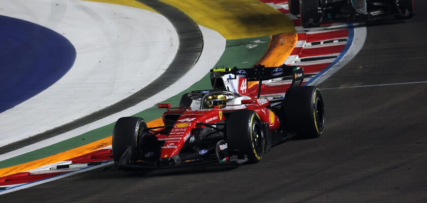 Erro de Hamilton na F1 prejudica estratégia da Ferrari em Singapura