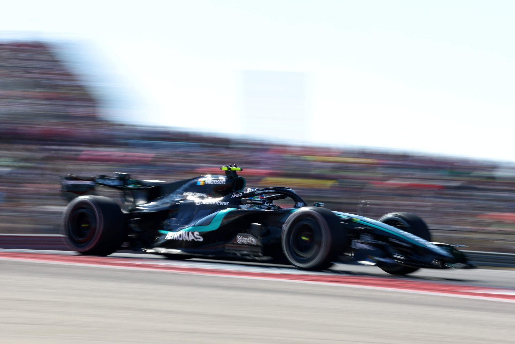 F1: Confira as imagens desta sexta-feira da F1 nos Estados Unidos Andrea Kimi Antonelli (ITA) Mercedes AMG Formula One Team W17.