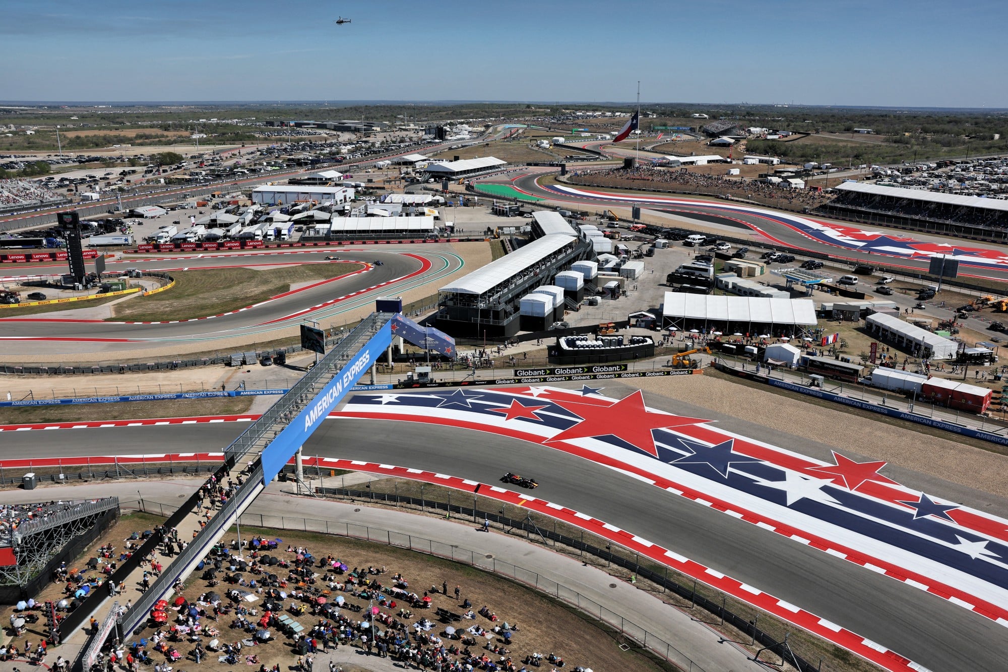 F1: Confira as imagens desta sexta-feira da F1 nos Estados Unidos Isack Hadjar (FRA) Red Bull Racing RB22.