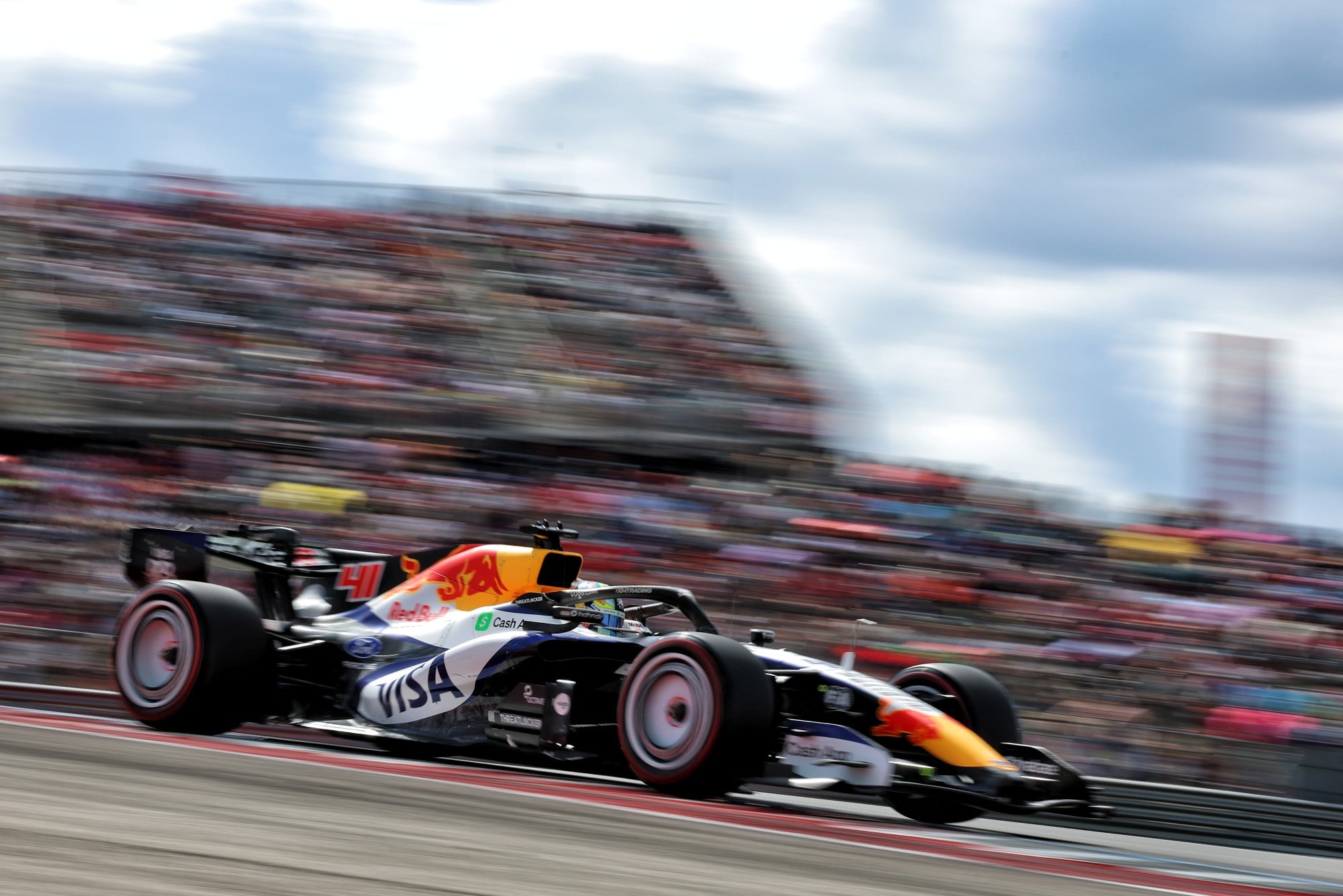 F1: Confira as imagens deste sábado do GP dos Estados Unidos 2026 Arvid Lindblad (GBR) Racing Bulls Formula One Team VCARB 03.
