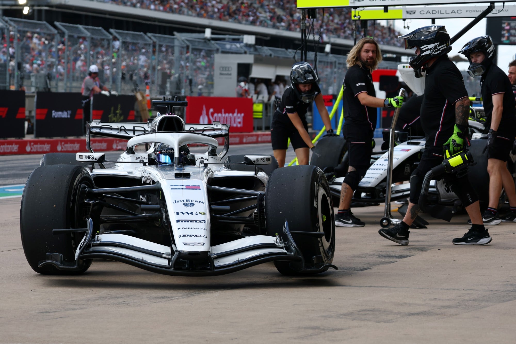 F1: Confira as imagens deste sábado do GP dos Estados Unidos 2026 Sergio Perez (MEX) Cadillac Formula 1 Team MAC-26.
