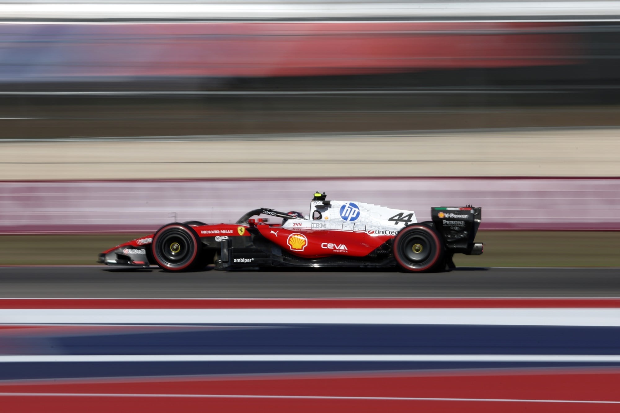 F1: Confira as imagens deste sábado do GP dos Estados Unidos 2026 Lewis Hamilton (GBR) Scuderia Ferrari SF-26.