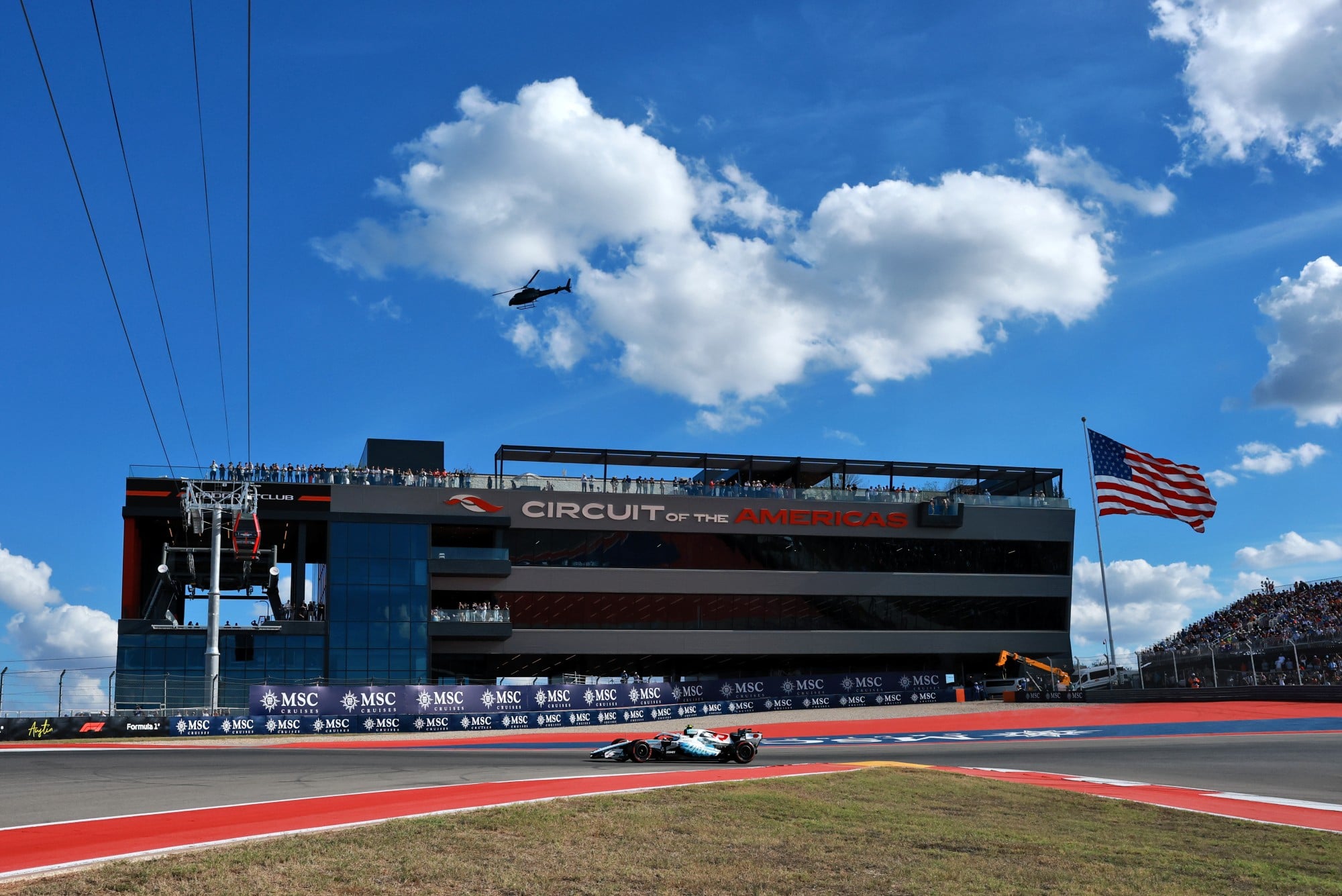 F1: Confira as imagens deste sábado do GP dos Estados Unidos 2026 Oliver Bearman (GBR) Haas F1 Team VF-26.