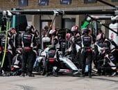 F1: Bearman questiona penalidade de 10 segundos e cobra consistência da FIA
