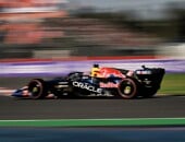 F1: Verstappen e Lawson são convocados pelos comissários após toque