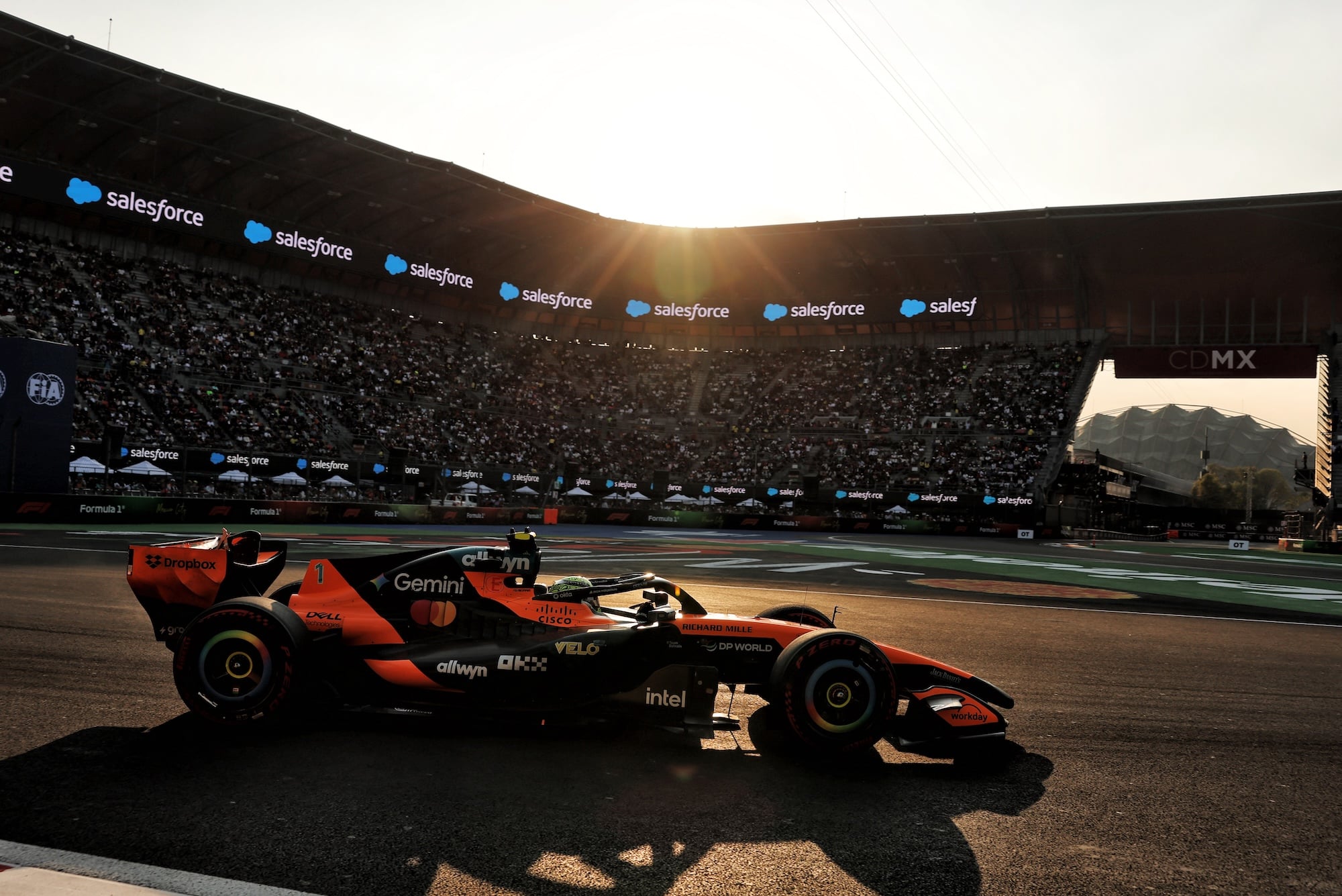 F1: Norris bate Antonelli por um milésimo no México e Bortoleto sofre