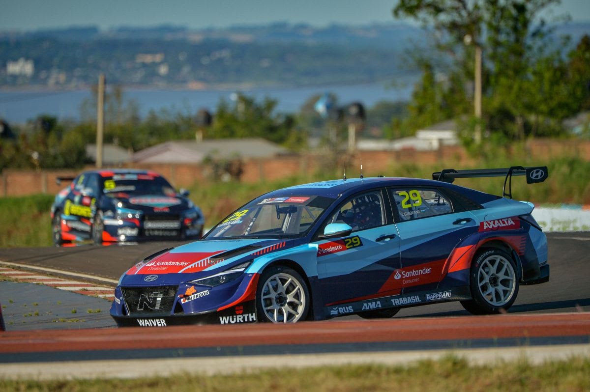 TCR South America: Néstor Girolami lidera shakedown em Posadas