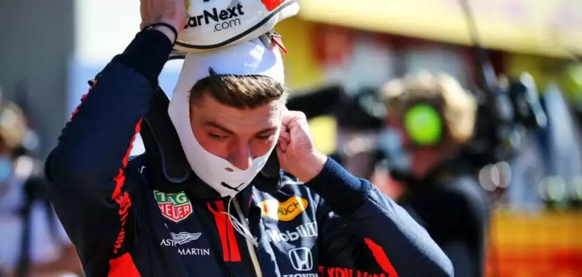 Verstappen sobre companheiro de equipe: “Eu venceria todos”