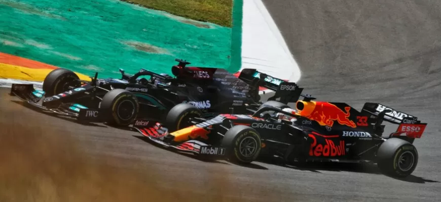 Lewis Hamilton e Max Verstappen - GP de Portugal F1 2021