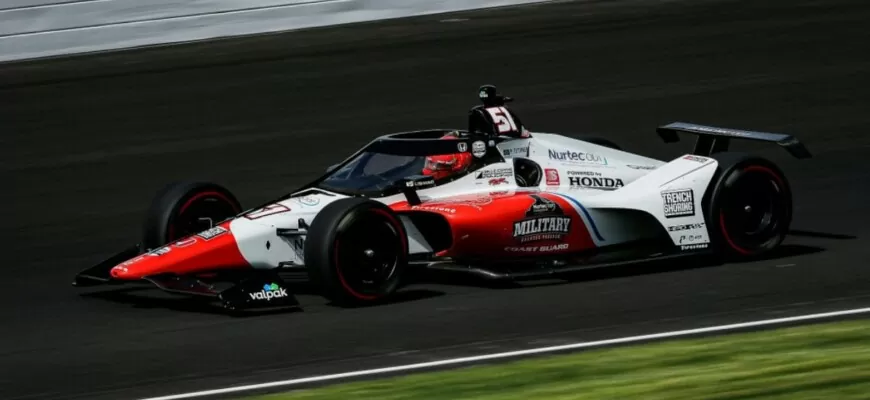 Pietro Fittipaldi destaca ritmo forte em estreia na Indy-500