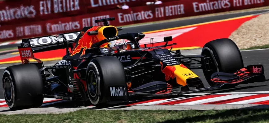 Verstappen lidera primeiro treino para o GP da Hungria de F1