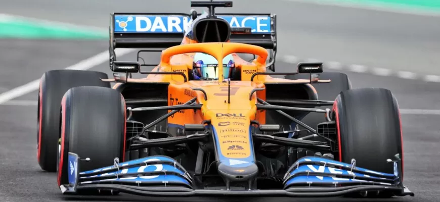 Daniel Ricciardo, McLaren MCL35M, GP do Catar, Losail, F1 2021