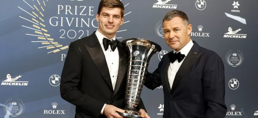 Max Verstappen, Cerimônia da FIA, F1 2021