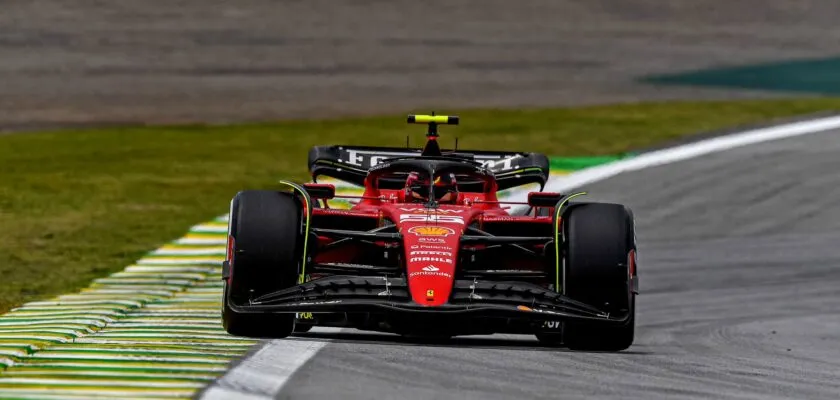 F1: Sainz puxa 1-2 da Ferrari no treino livre único do GP de São Paulo. Verstappen é 16º