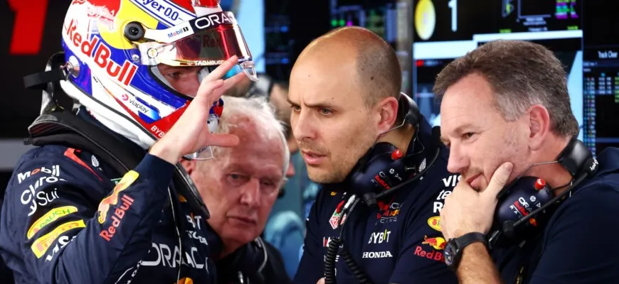 F1: Horner elogia postura de Verstappen após abandono na Austrália