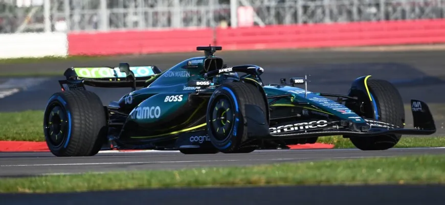 F1: Novo carro da Aston Martin já foi para a pista